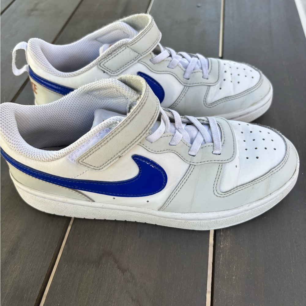 Nike Kids Size 3 Court Sneakers Blue White